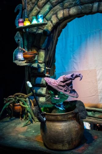 Voorstelling: "Hennie de heks"